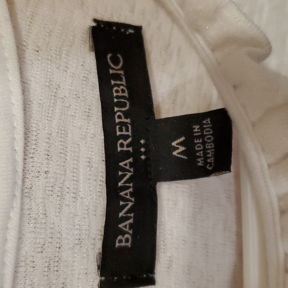 NWT Banana Republic flowy tank - Picture 3 of 5